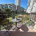 Apartment Family Aquarium Haven