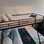 Family Aquarium Haven * براتسيلافا