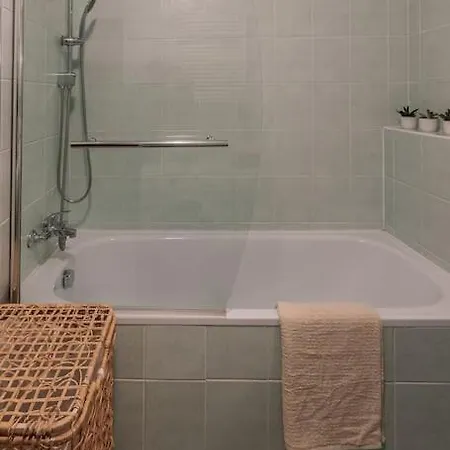 Апартаменты Family Aquarium Haven *