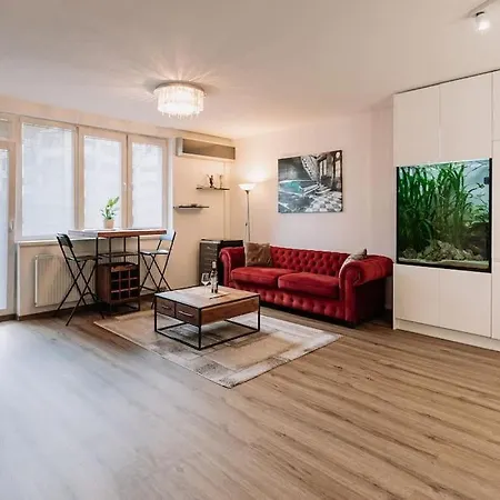 Family Aquarium Haven Апартаменты