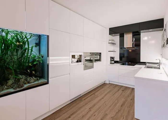 Family Aquarium Haven דירה *